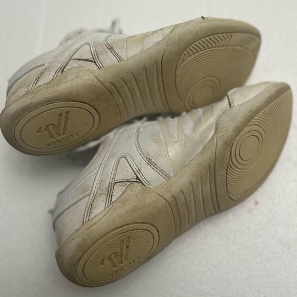 Varsity Spirit Cheer Shoes - Picture 7 of 7